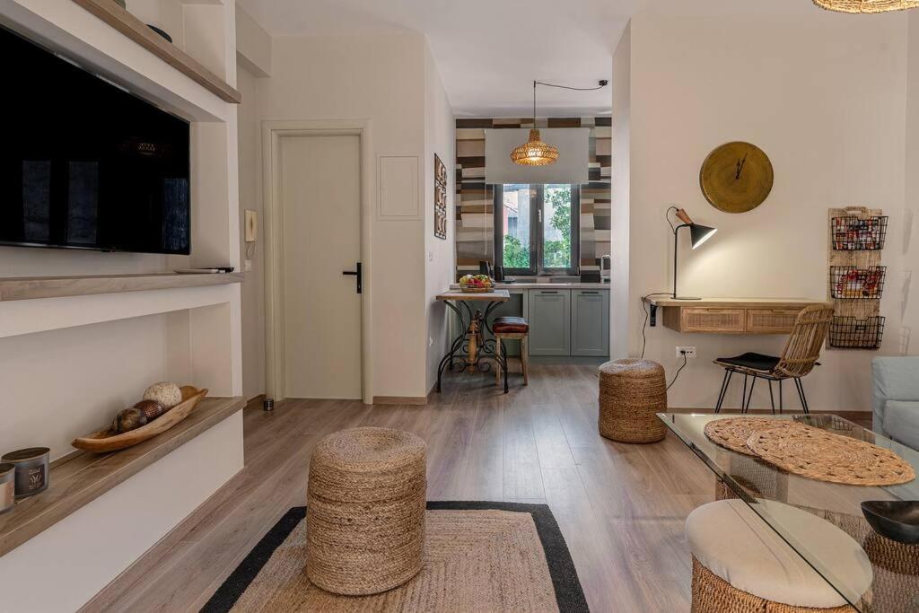Enigma, A Lux And Boho City Apartment Downtown 普雷韦扎 外观 照片
